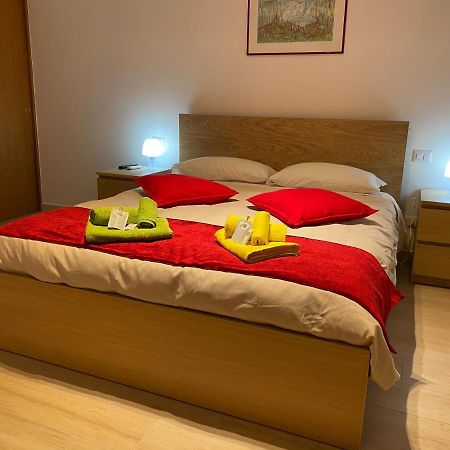 Aurus Casa Vacanze โรม ภายนอก รูปภาพ